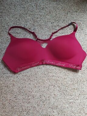Victoria's Secret Fuchsia Lace Back T Shirt Bra